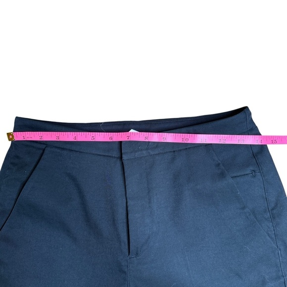 Lululemon Athletica Black Straight Leg Pants Sz 4 - Picture 5 of 8